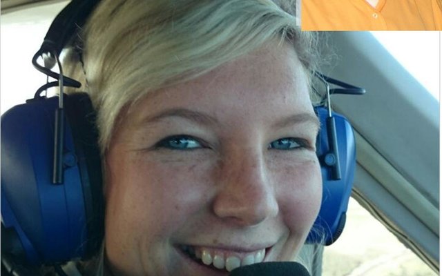 â€˜n Trotse Tanya Kleynhans van Pearly Beach sit hier in die stuurkajuit van â€˜n vliegtuig. Sy het eers haar Private Pilot Licence (PPL) op 15 April 2012 verwerf en daarna haar Commercial Pilot Licence (CPL) op 22 Mei 2015 - presies 5 jaar en 1 maand na haar pa, Theo Kleynhans, se noodlottige vliegongeluk in â€˜n 2-sitplek mikroligte vliegtuig naby Pearly Beach lughawe in 2010. 